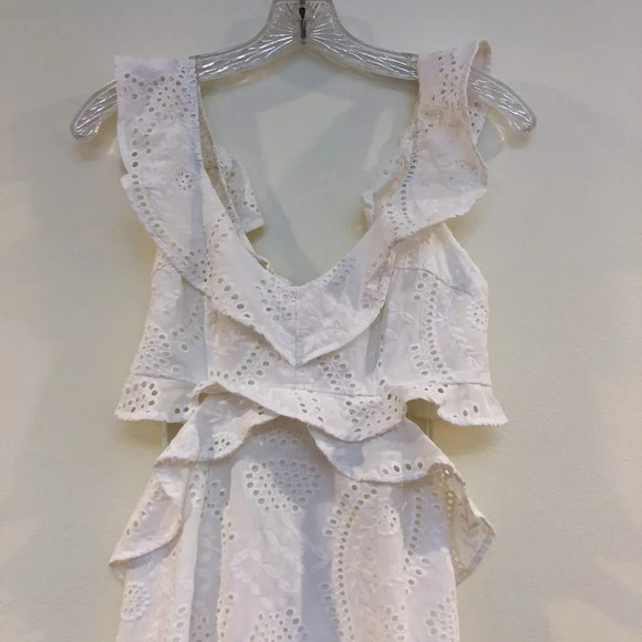 ASTR The Label Bohemian Classic Cutout Ruffle Eyelet Mini Dress Women's Small - Picture 4 of 9